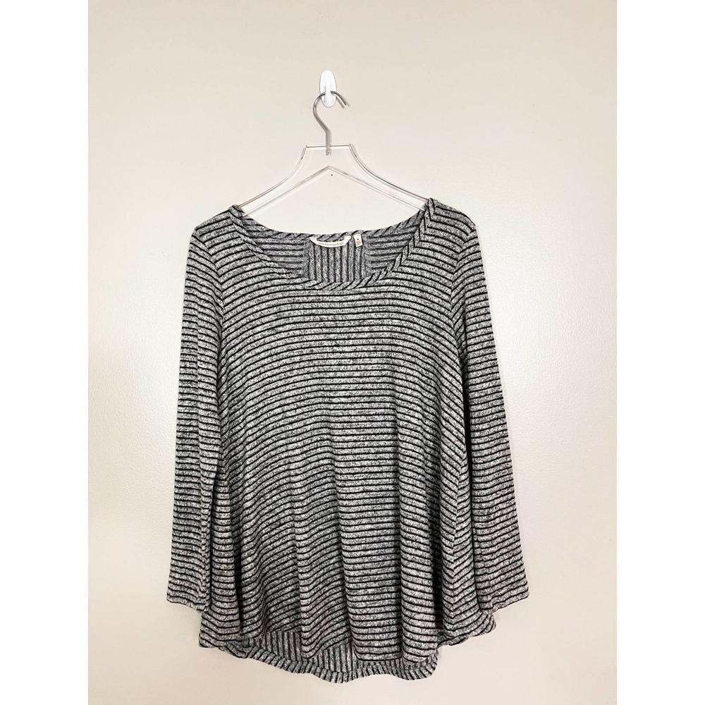 Soft Surroundings Grey Black Striped Soft Casual Short Sleeve Shirt Size Medium